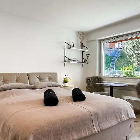 アパート Marmotta - *