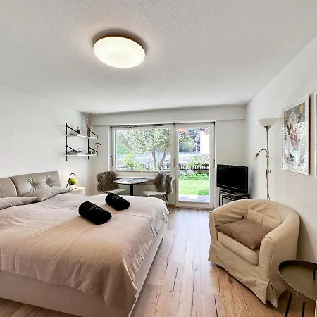 Marmotta - アパート